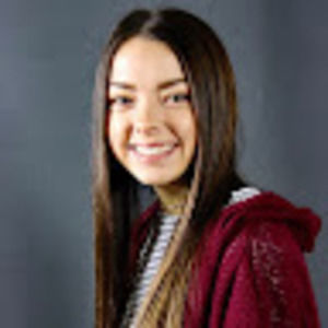 Meet your Posher, Alyssa